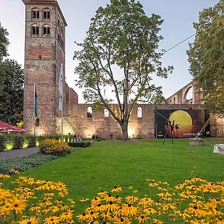 Derstern Hersfeld 4*