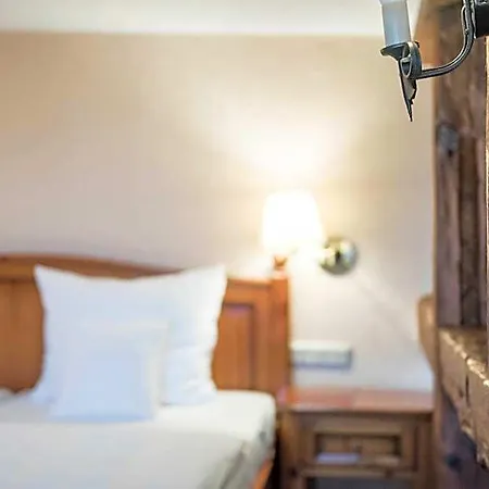 Derstern Hersfeld 4*