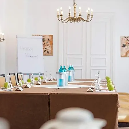 Derstern Hersfeld Hotel 4*