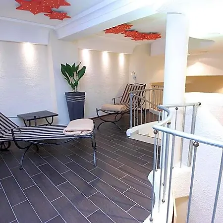 Derstern Hersfeld 4*